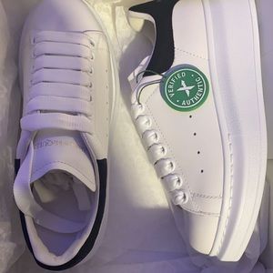 Alexander Mcqueen sneakers Ivory Black